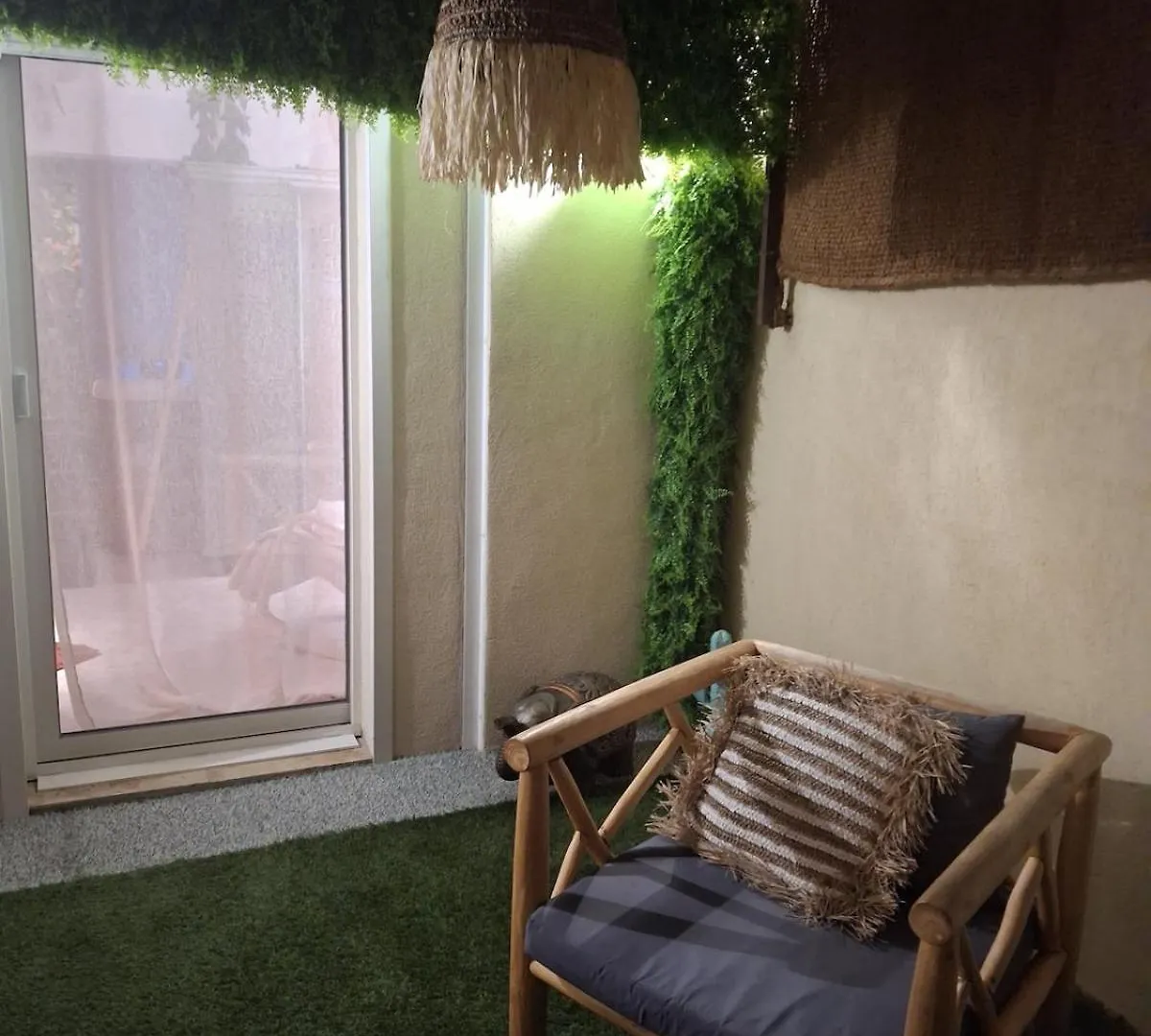 Holiday home Votre Location Tout Confort Lancon-Provence